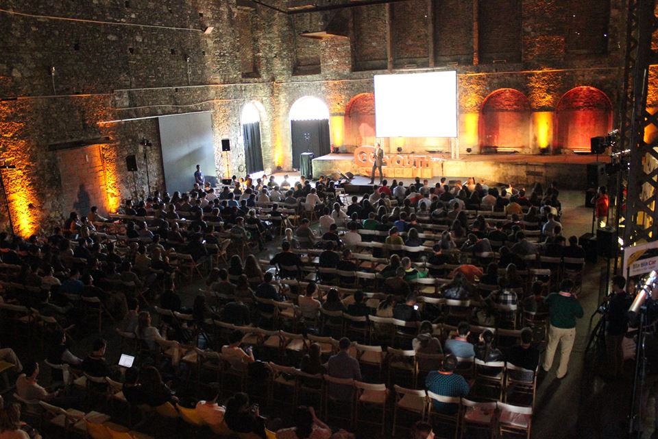 11160474_943408742344435_426777930_n