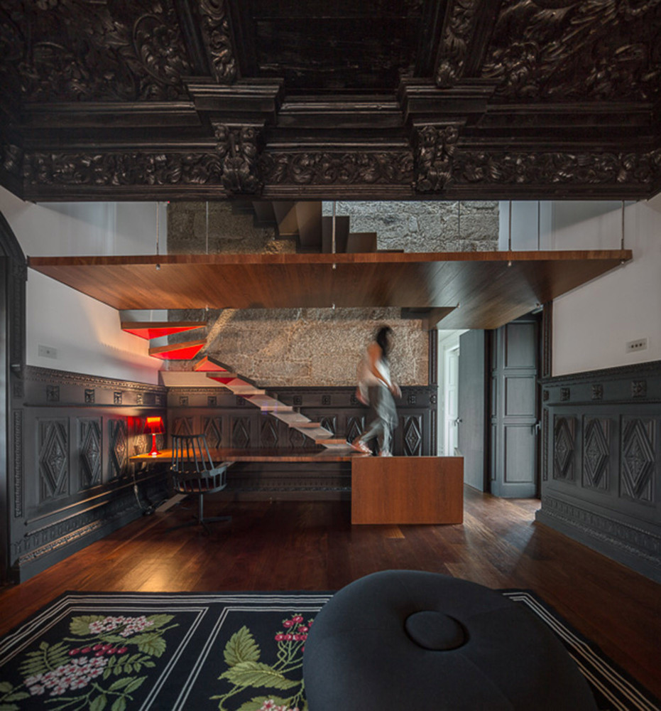 Casa em Guimarães / Elisabete de Oliveira Saldanha. Image © Fernando Guerra | FG+SG