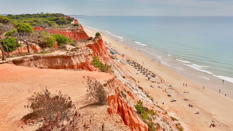 Falesia_Beach_